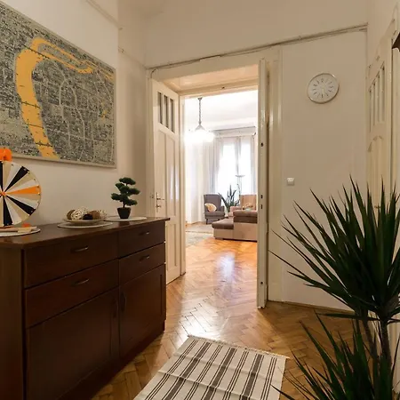 Beautiful Spacious Three-Room Suite Close To Buda Castle Budapest Exterior photo